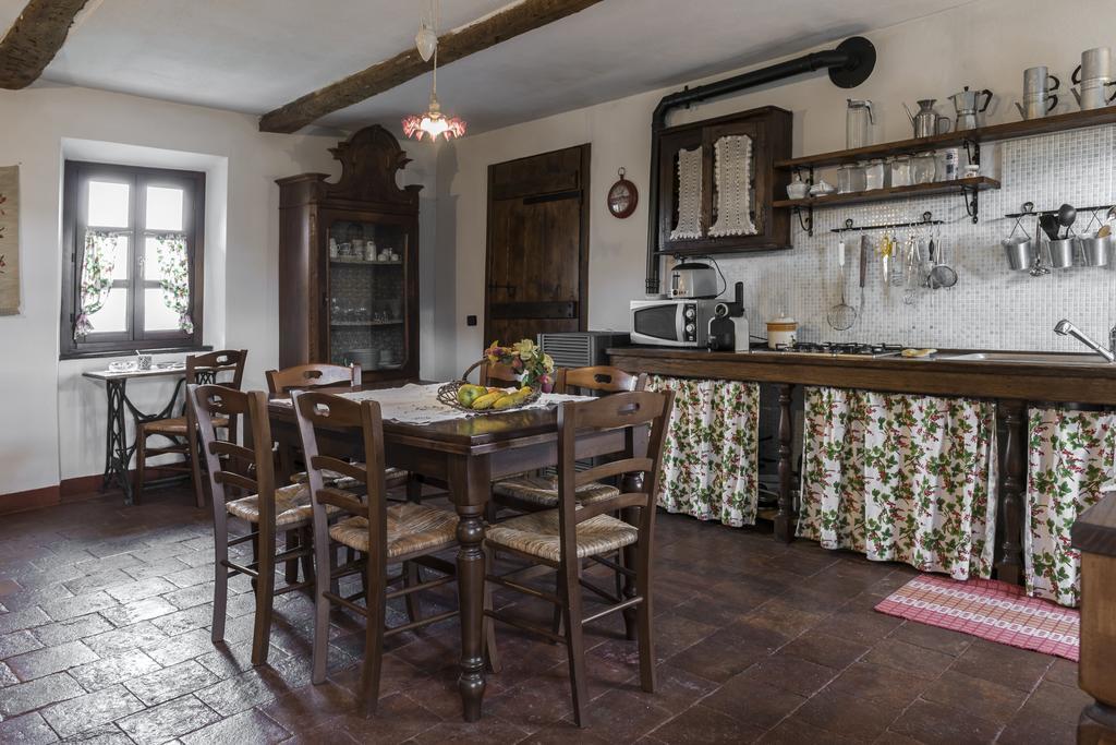 Casa Giuliana Vendégház Calosso Kültér fotó