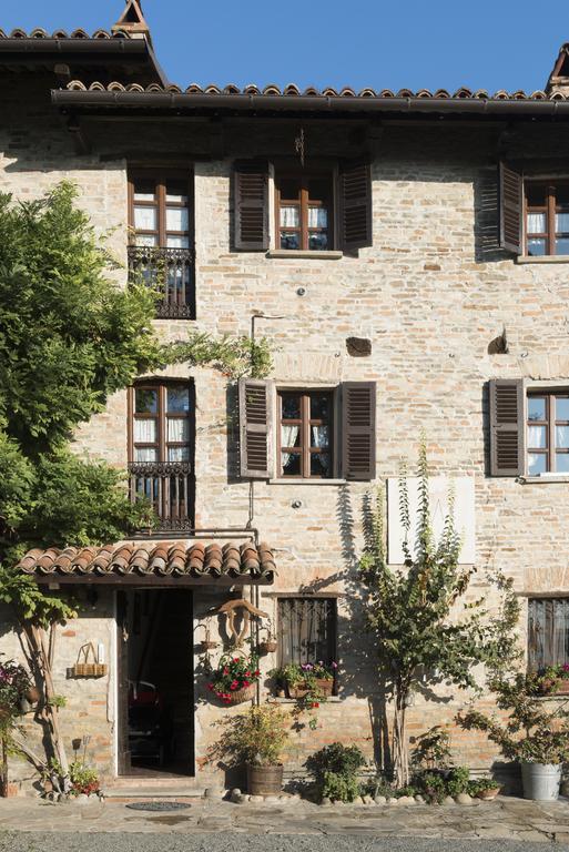 Casa Giuliana Vendégház Calosso Kültér fotó