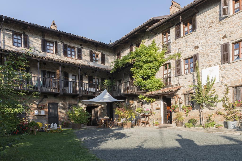 Casa Giuliana Vendégház Calosso Kültér fotó
